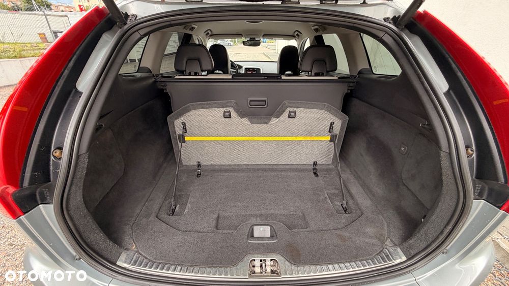 Volvo XC 60 D4 Drive-E Summum - 24