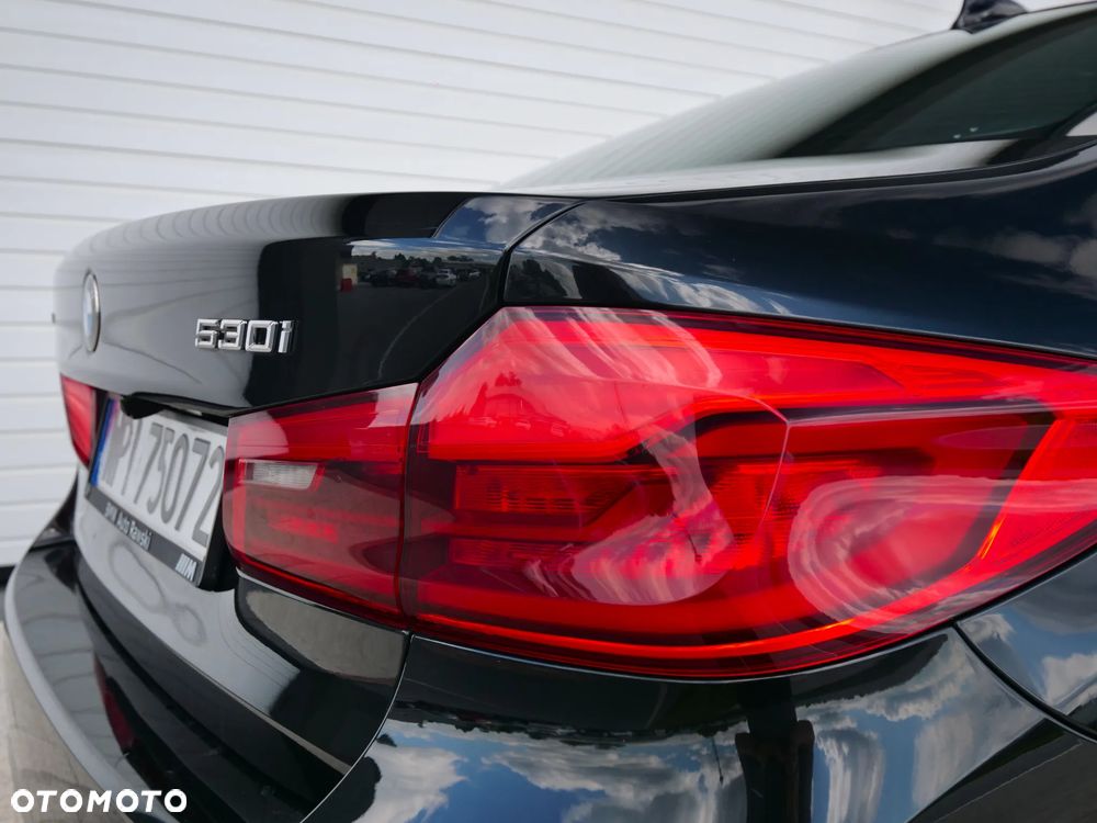 BMW Seria 5 530i xDrive M Sport sport - 10