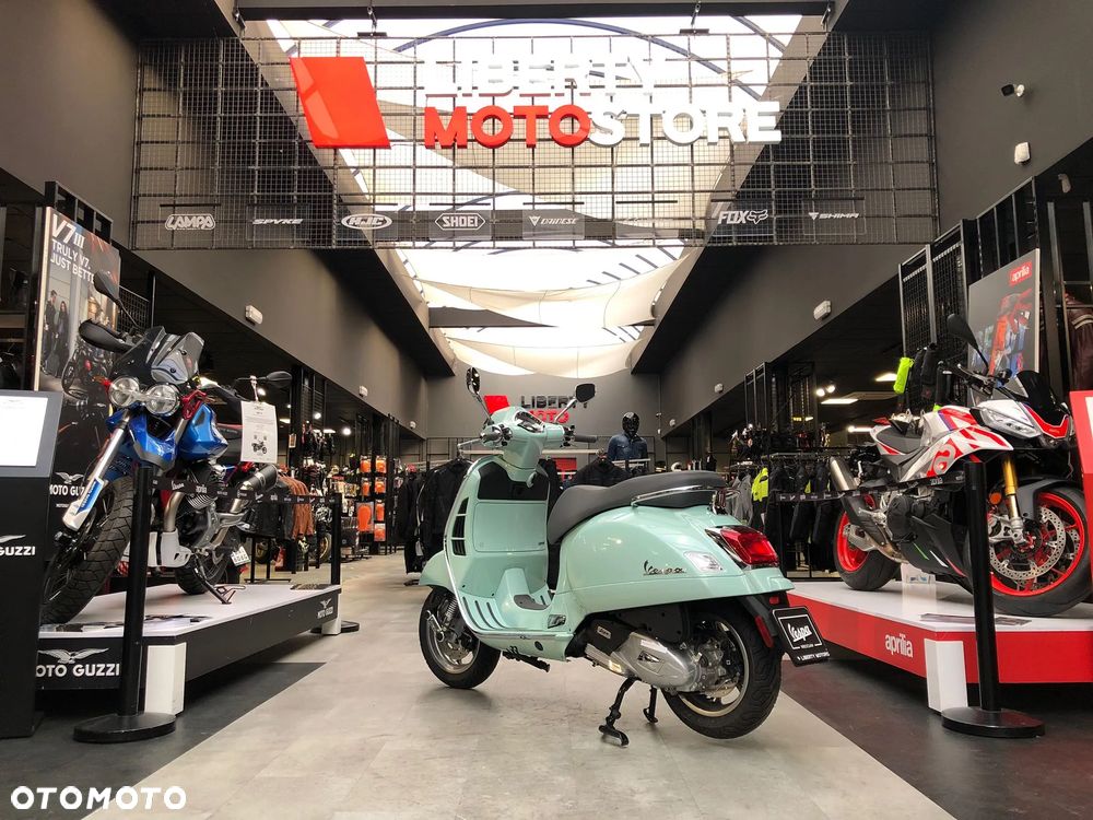 Vespa GTS - 4