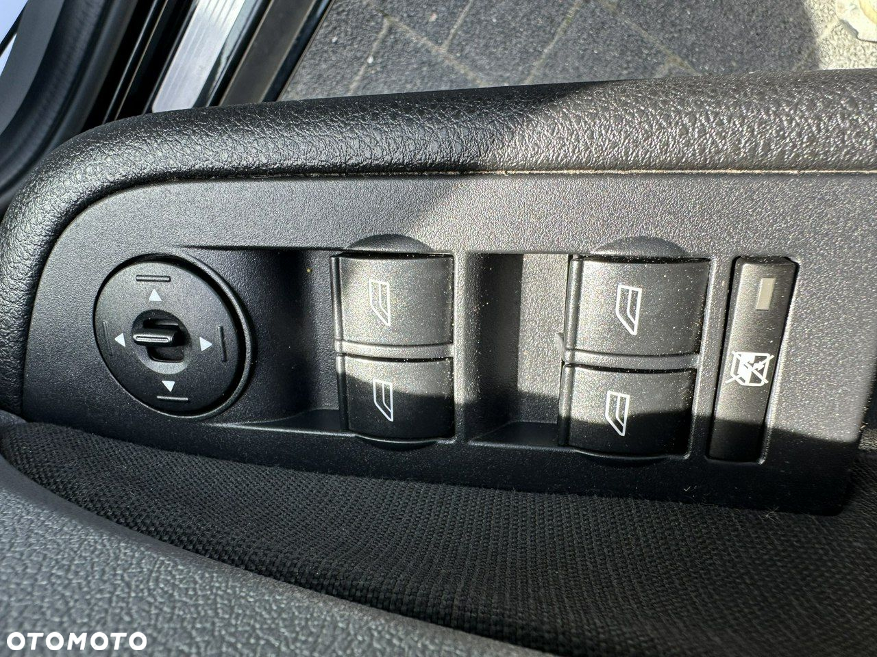 Ford Focus - 9