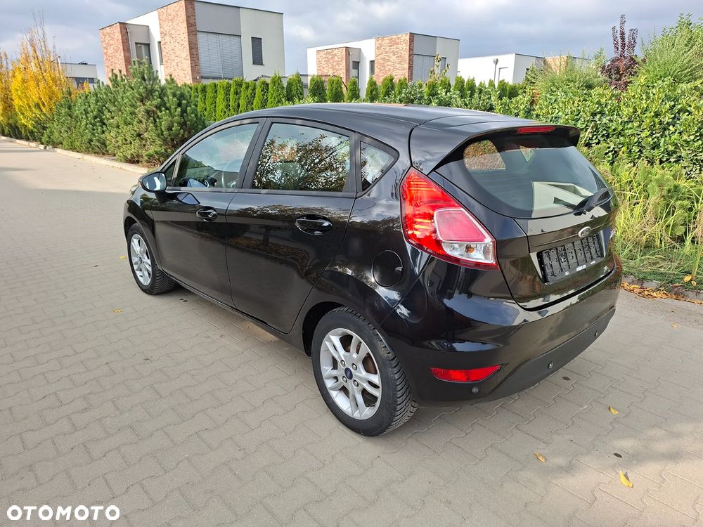 Ford Fiesta 2015 photo 5