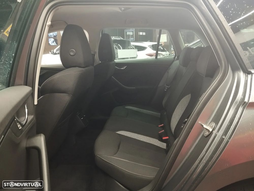 Skoda Kamiq 1.0 TSI Selection DSG - 13