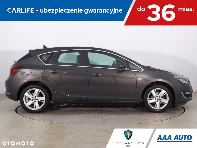 Opel Astra - 8