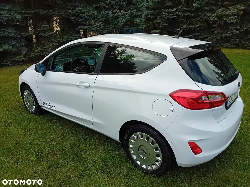 Ford Fiesta 1.1 S&S TREND - 16