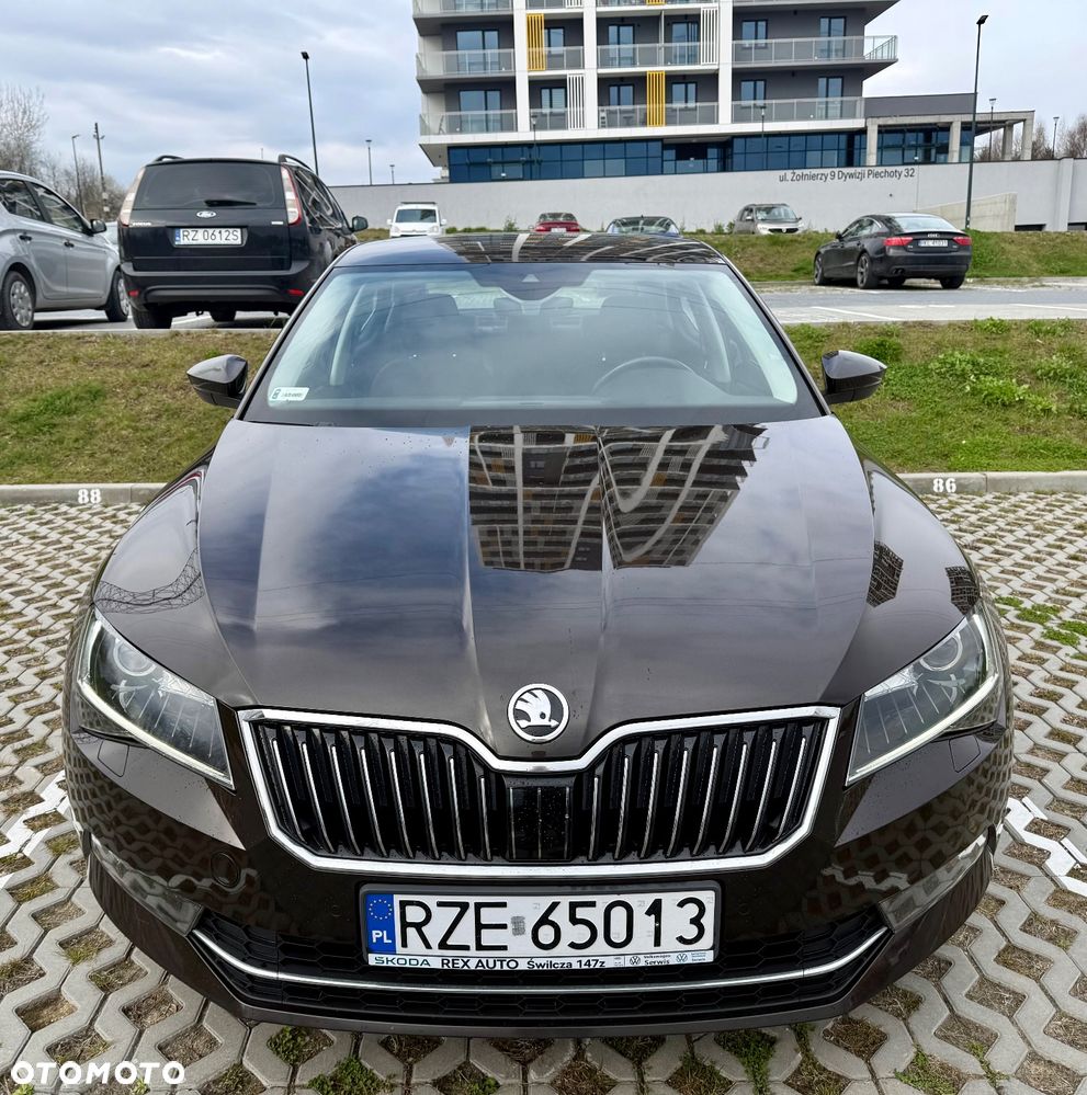 Skoda Superb 1.5 TSI ACT Style DSG - 1