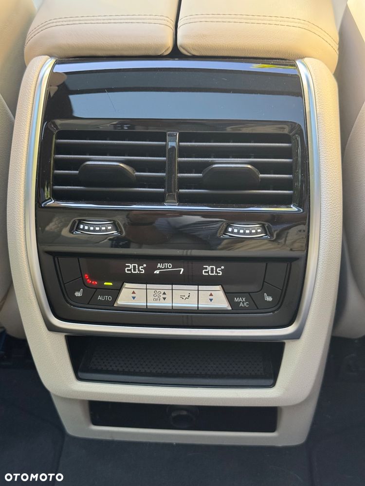 BMW X5 xDrive45e sport - 23