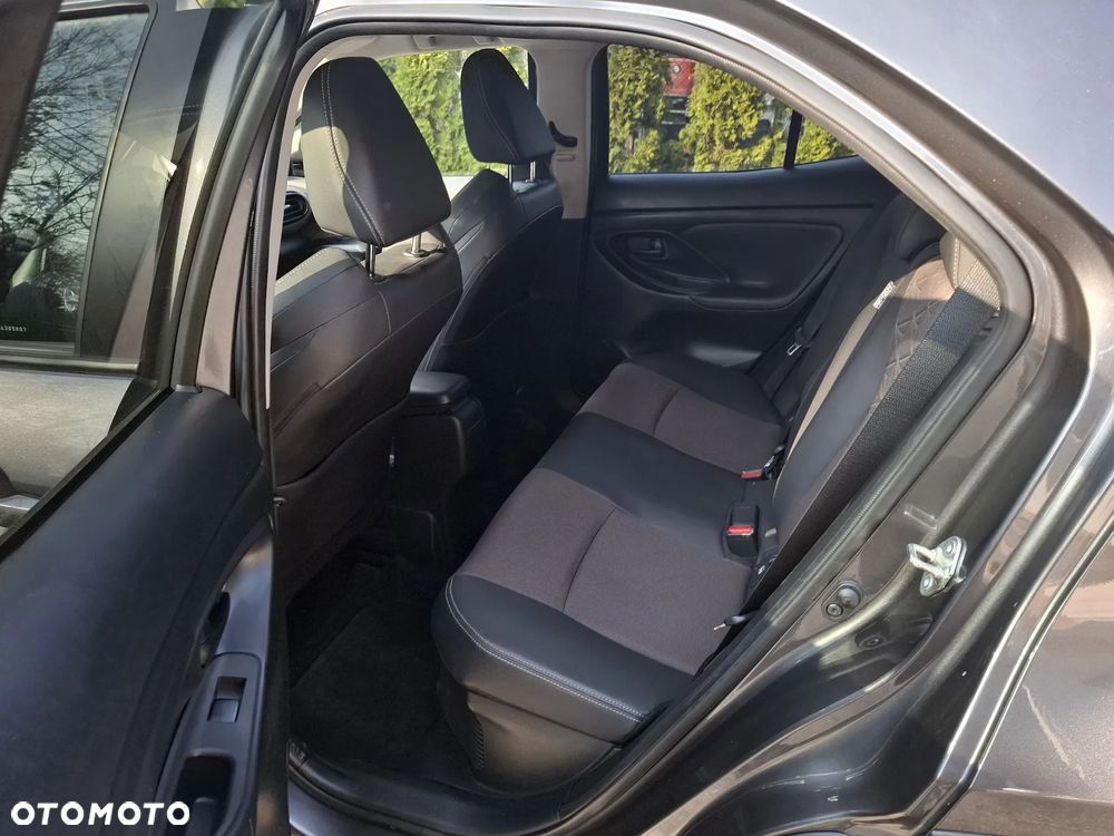 Toyota Yaris Cross Hybrid 1.5 Style - 14