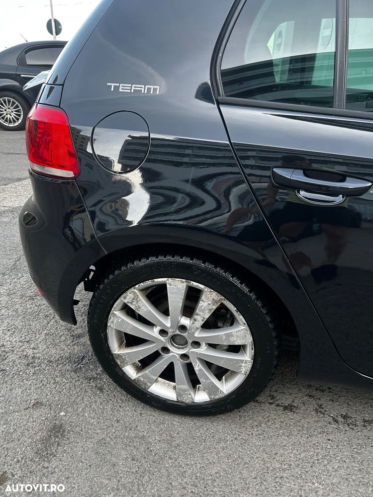 Volkswagen Golf 2.0 TDI DPF Team - 11