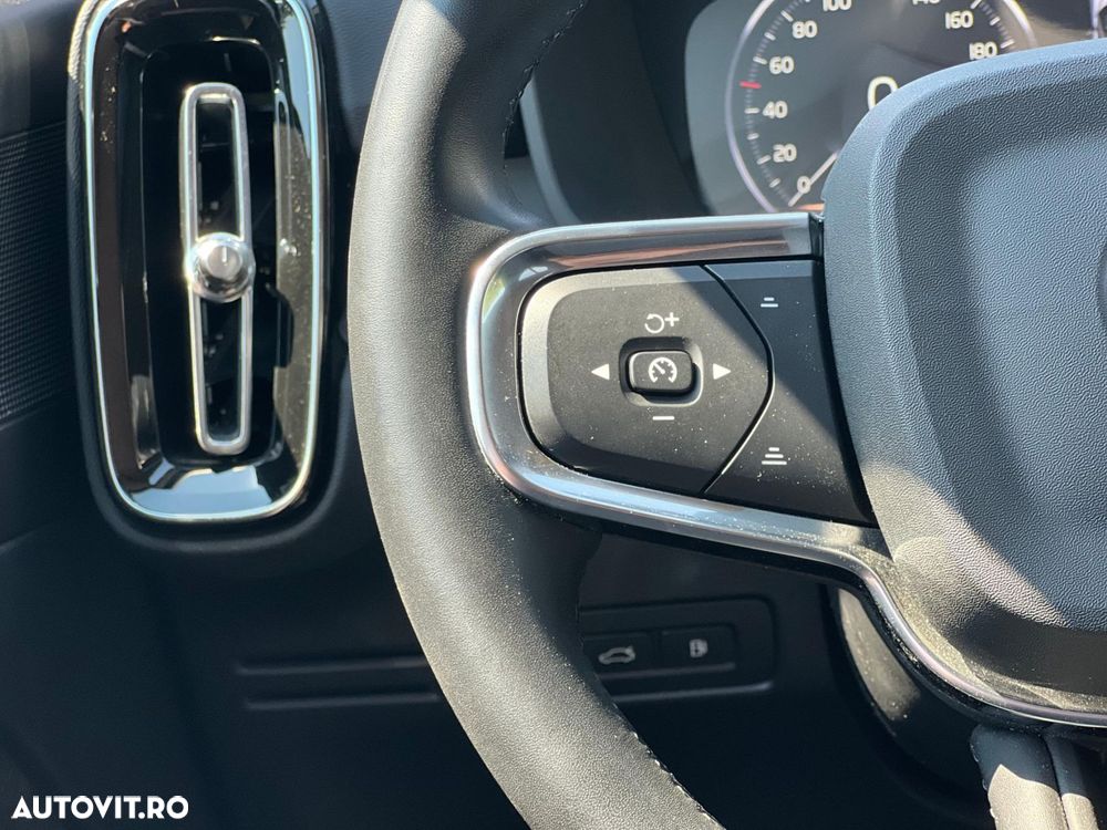 Volvo XC 40 - 20