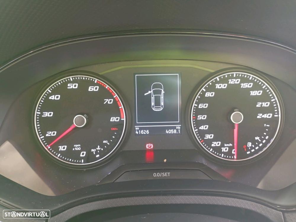 SEAT Arona 1.0 TSI FR - 6