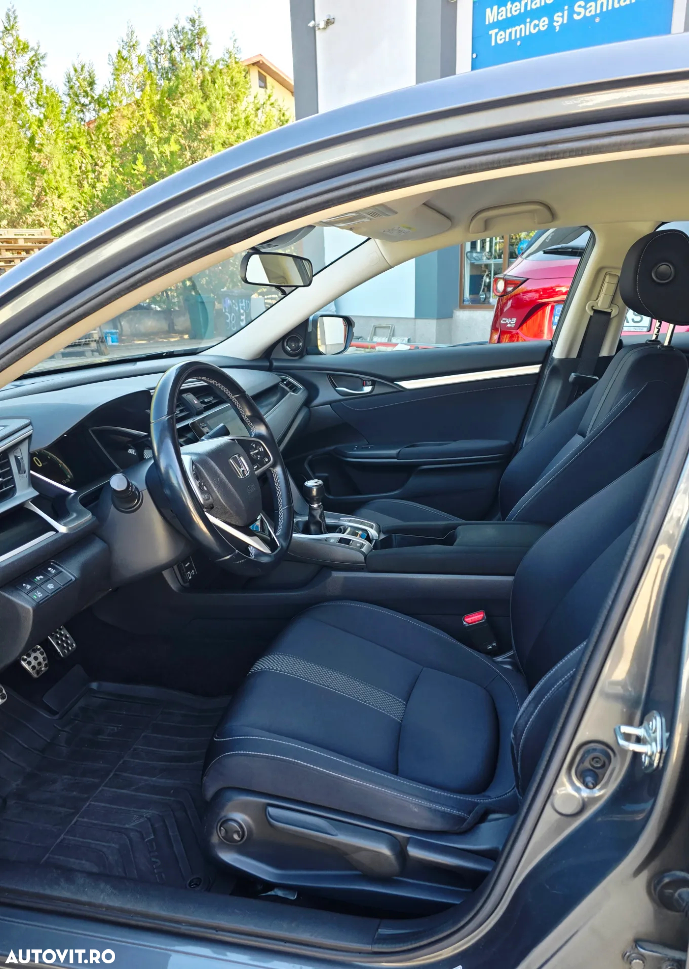 Honda Civic Sedan 1.5 VTEC Turbo Elegance Navi - 9