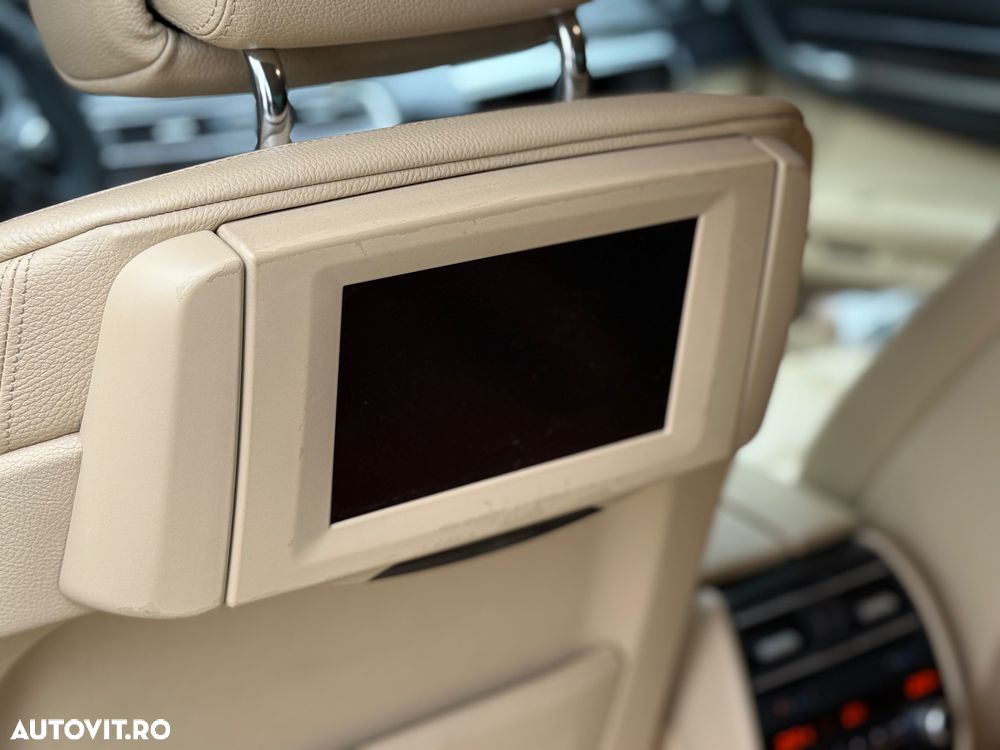 BMW Seria 7 730Ld - 28