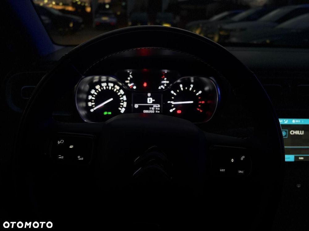 Citroën C3 1.2 PureTech Shine - 17