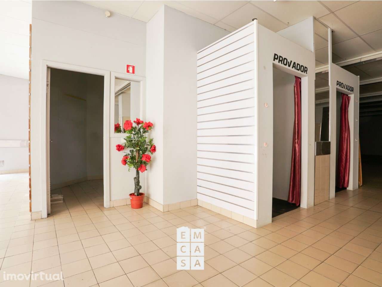 Loja  Arrendamento em São João da Madeira,São João da Madeira - Grande imagem: 5/16