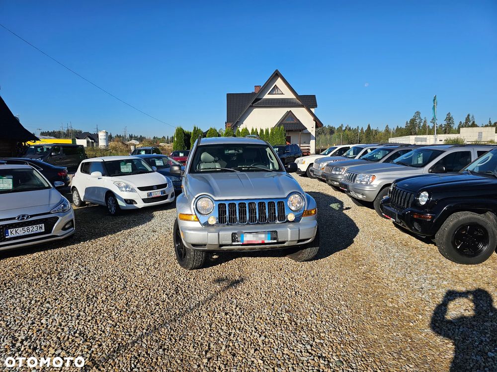 Jeep Cherokee - 2