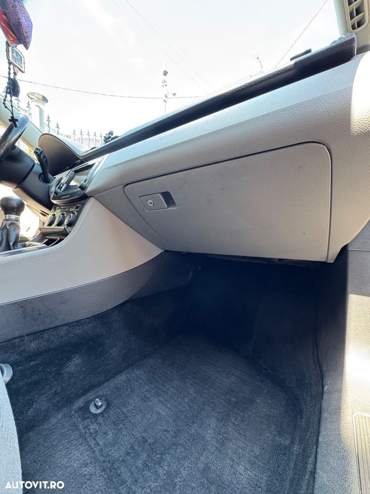 Volkswagen Passat 2.0TDI Highline DPF - 14