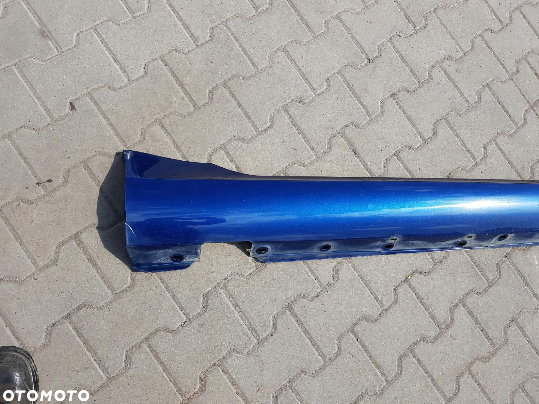 MERCEDES SLK R171 171 04-07r LISTWA PROGOWA PRAWA C345 - 2