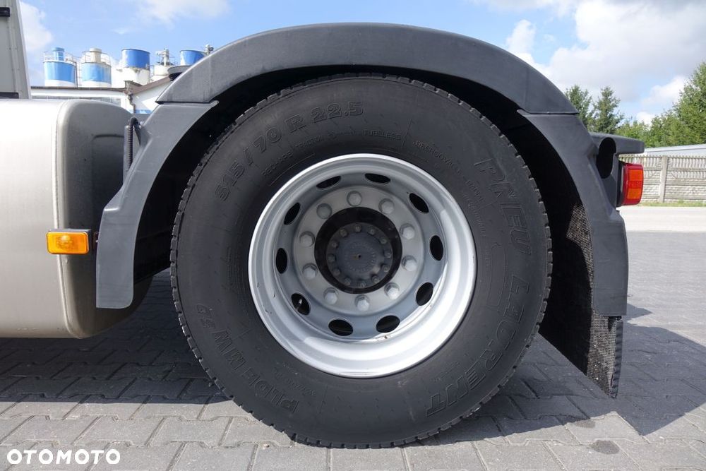 Volvo FH 460 GLOBETROTTER / EURO 6 / STANDARD / AUTOMAT / KLIMATYZACJA POSTOJOWA / 2 ZBIORNIKI - 18