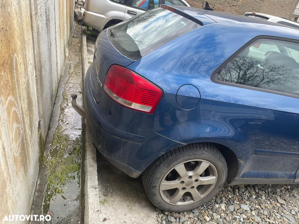 Audi A3 2.0 TDI DPF Ambiente - 7