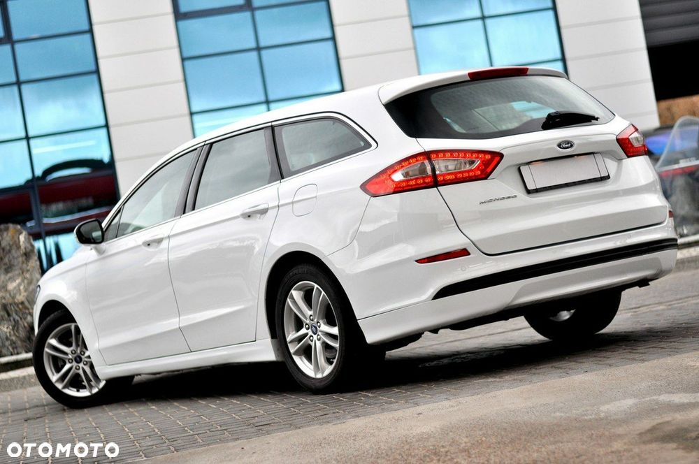 Ford Mondeo 2.0 TDCi Ambiente - 4