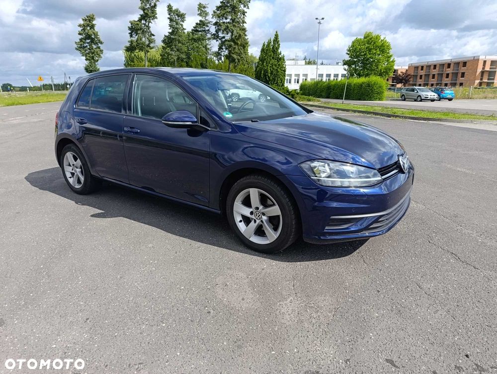 Volkswagen Golf - 4