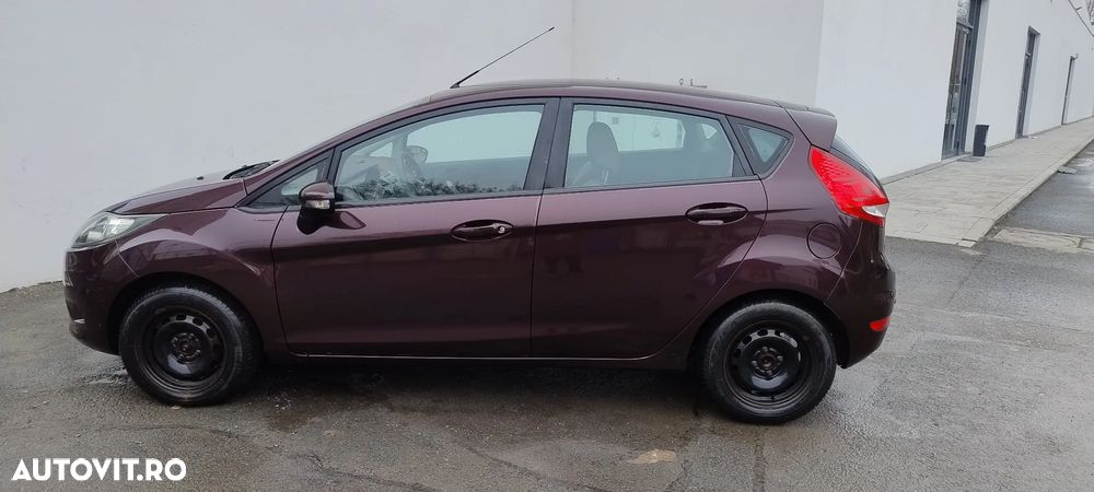 Ford Fiesta - 5