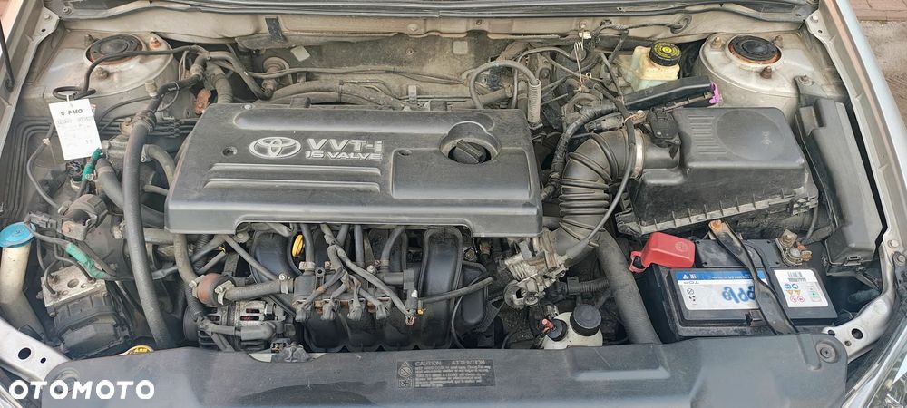 Toyota Corolla 1.4 VVT-i Base - 8