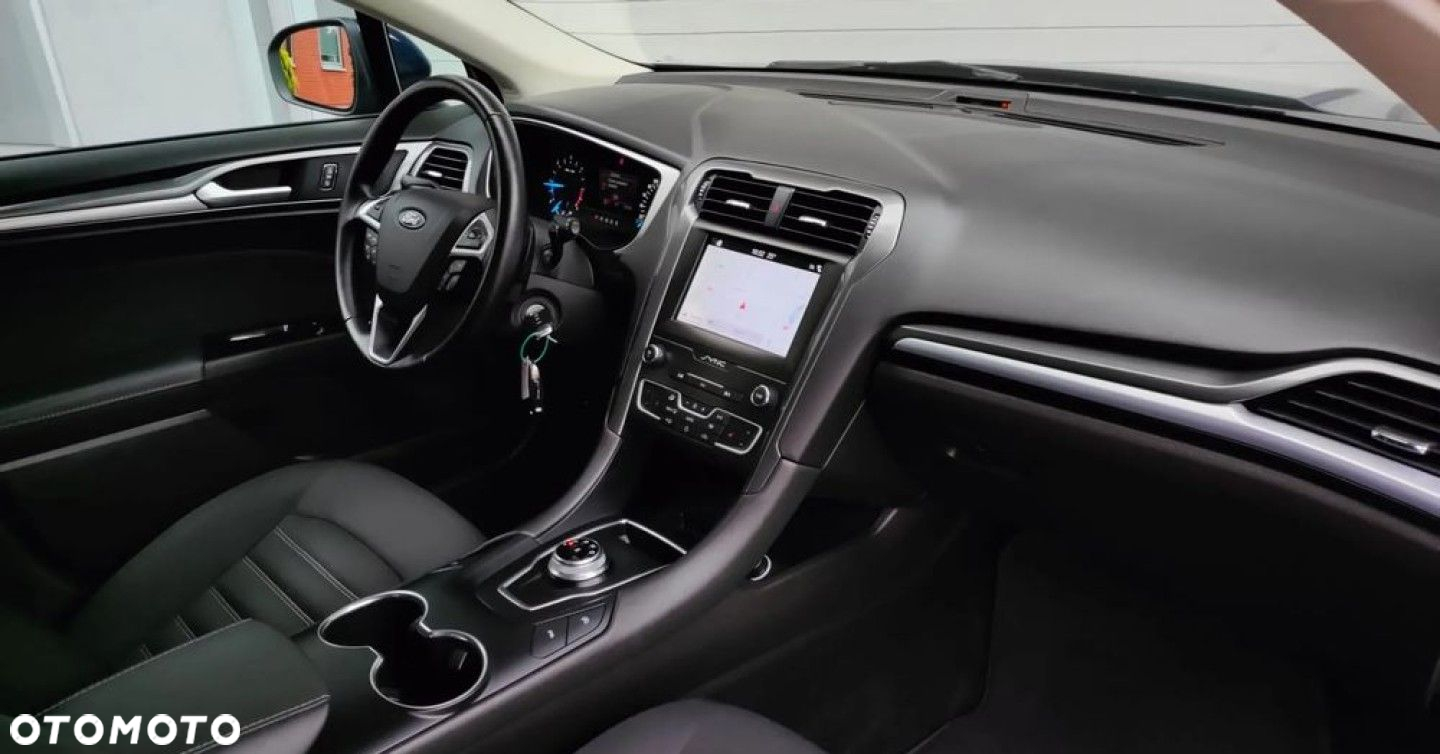 Ford Mondeo - 3