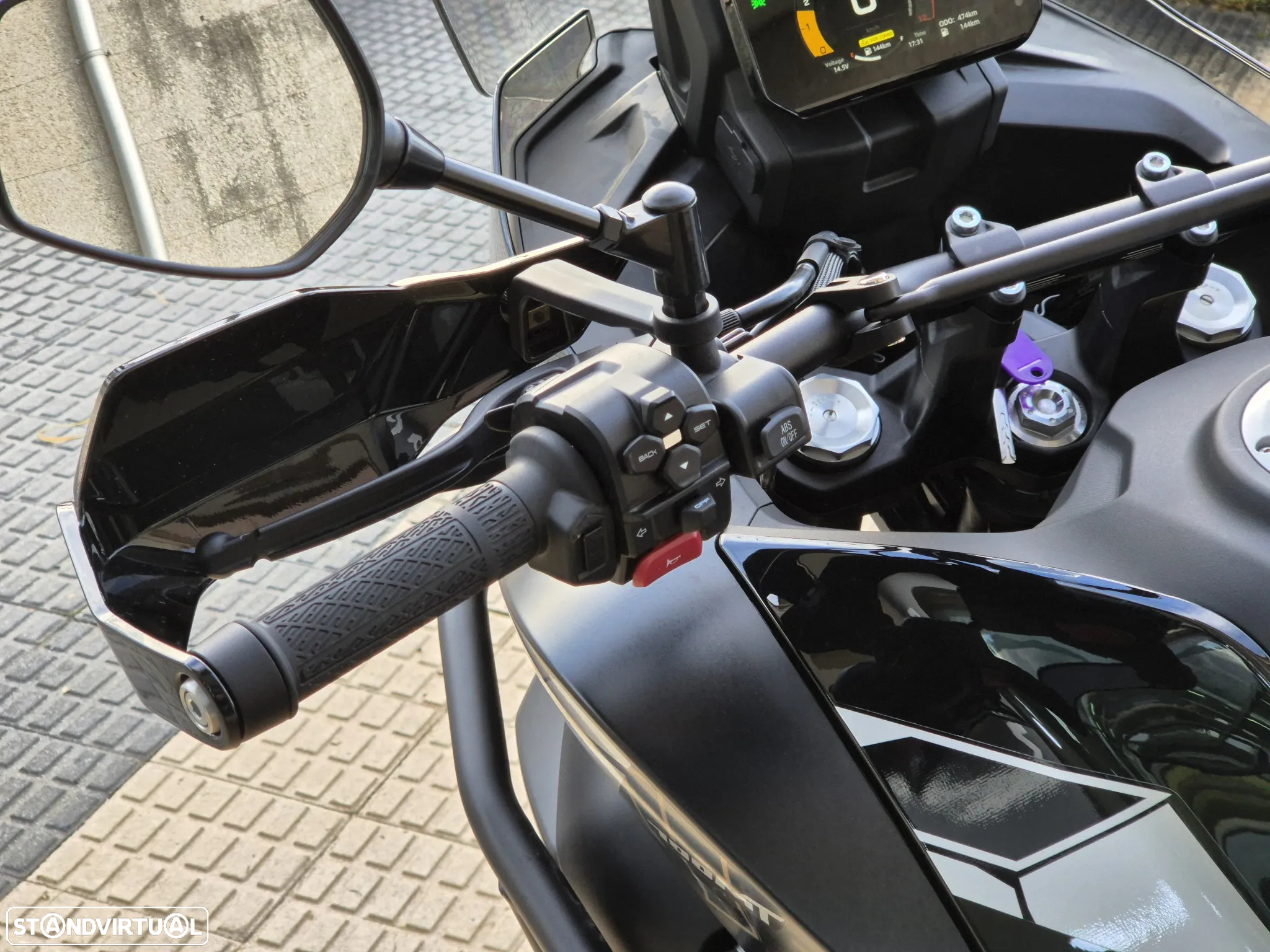 CF Moto 700MT - 6