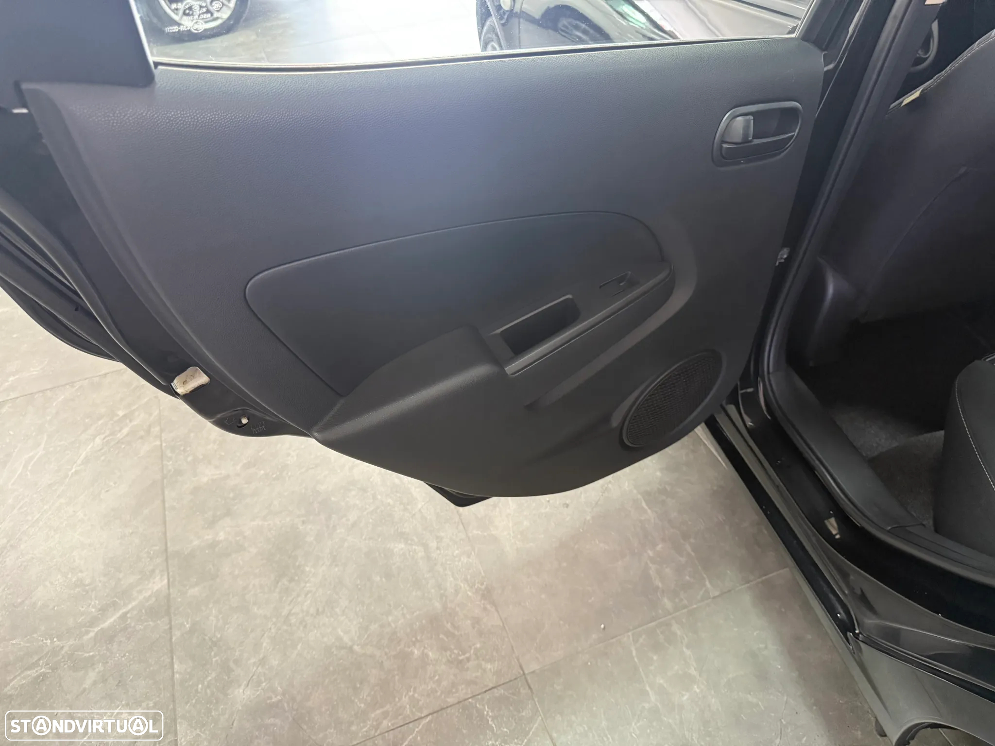 Mazda 2 1.3 MZR Comfort - 11