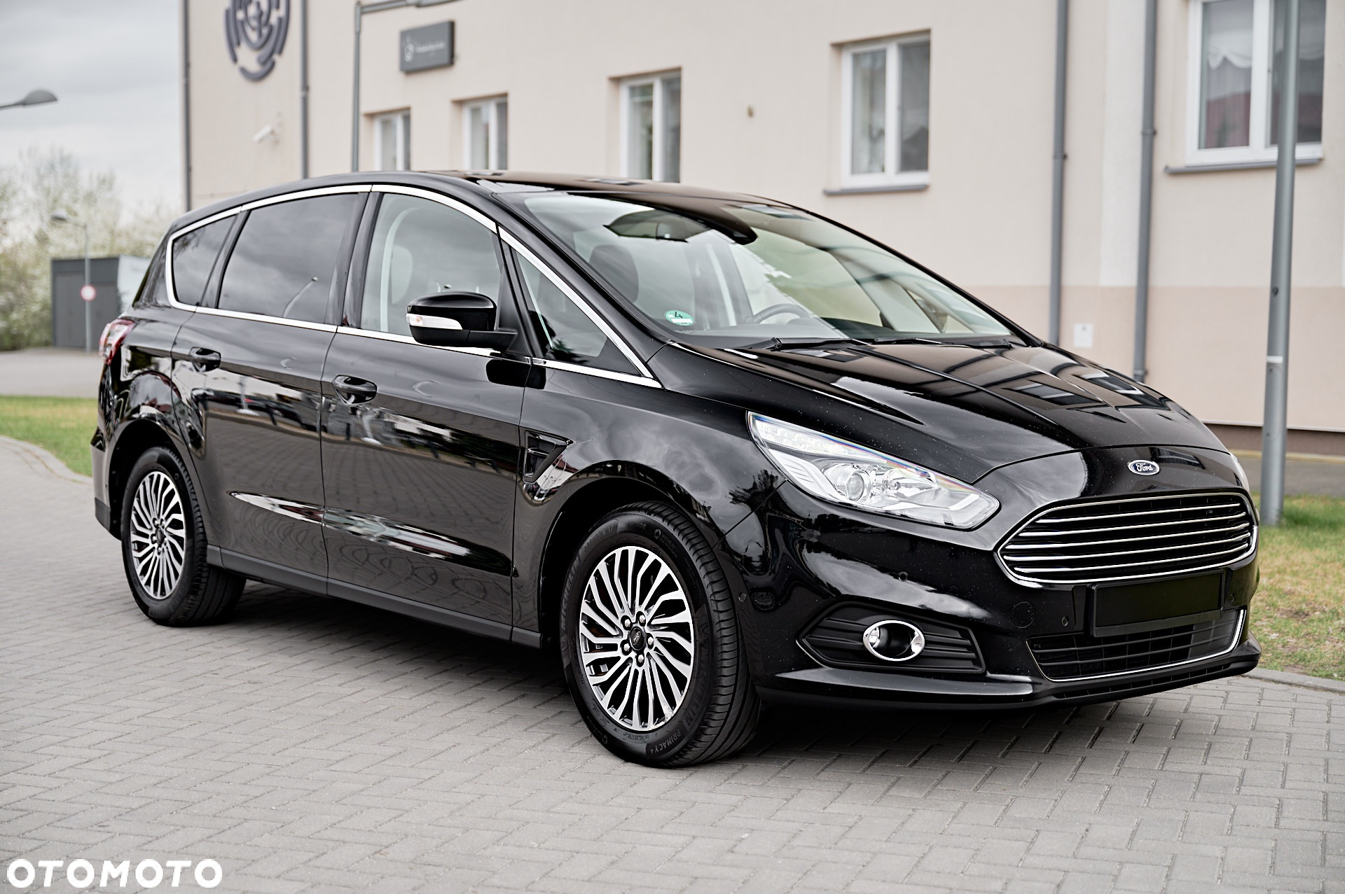 Ford S-Max - 15