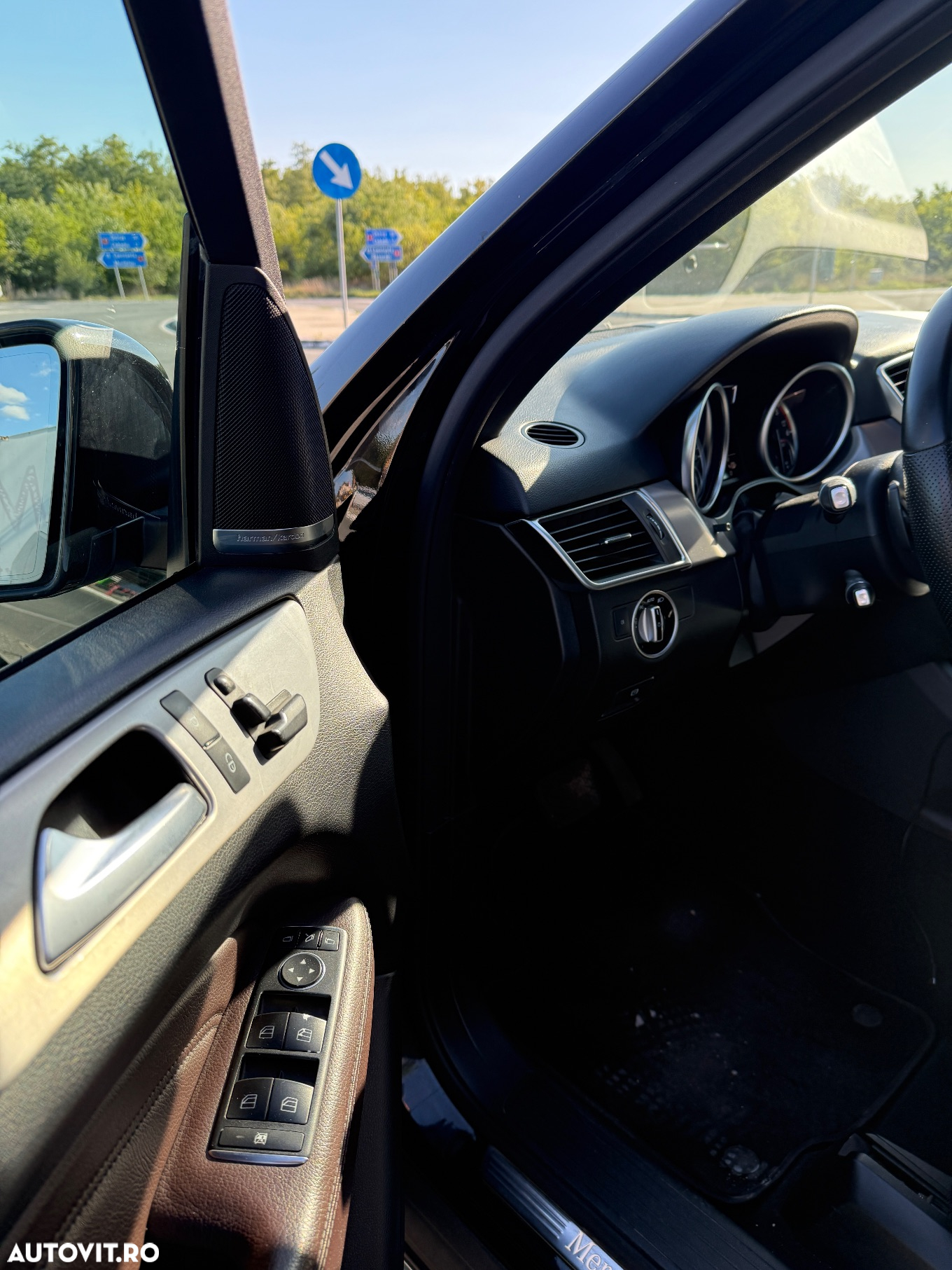 Mercedes-Benz ML 350 BlueTec 4MATIC Aut - 11