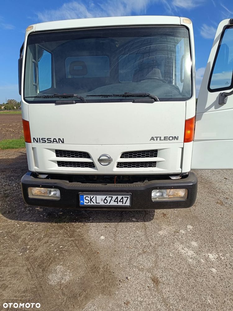 Nissan Atleon
