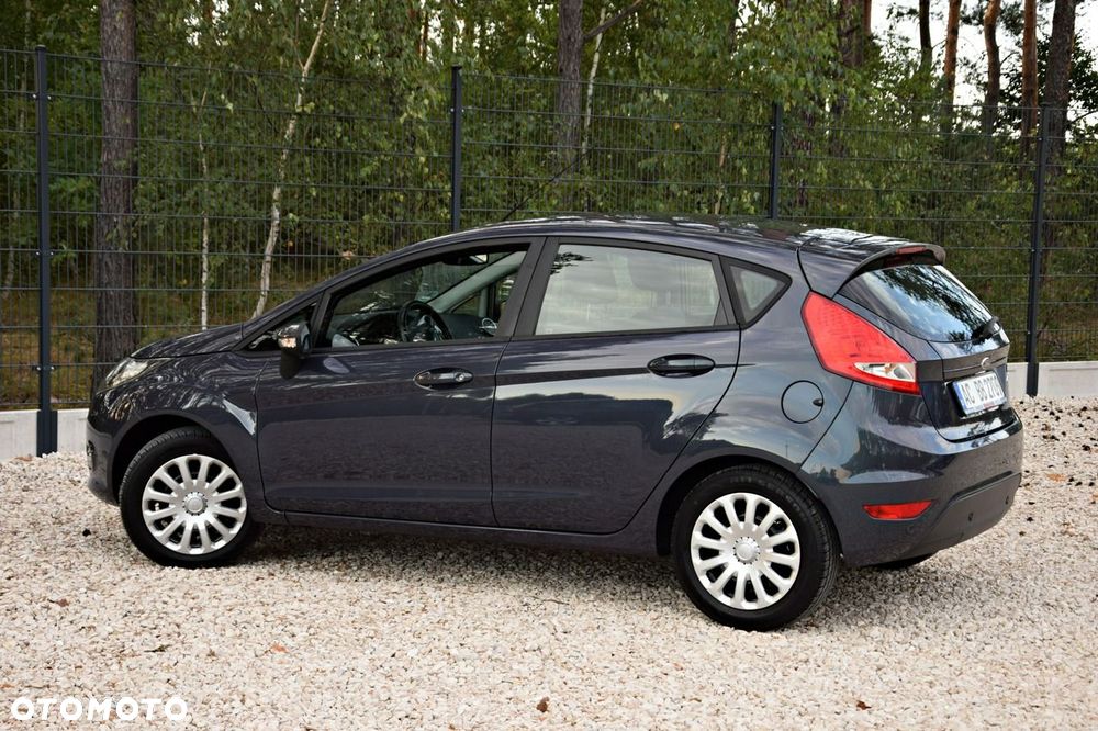 Ford Fiesta - 21