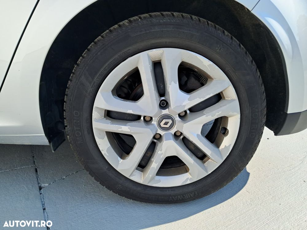 Renault Megane Blue dCi 116 Zen - 9