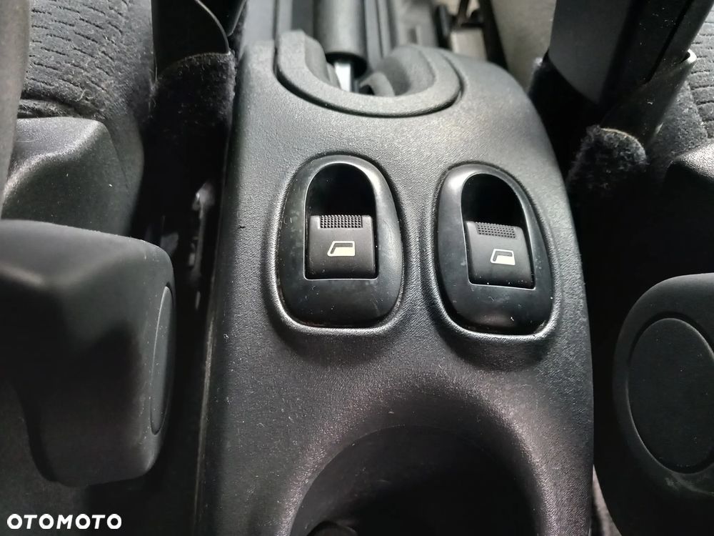 Citroën C3 1.4 Exclusive - 27
