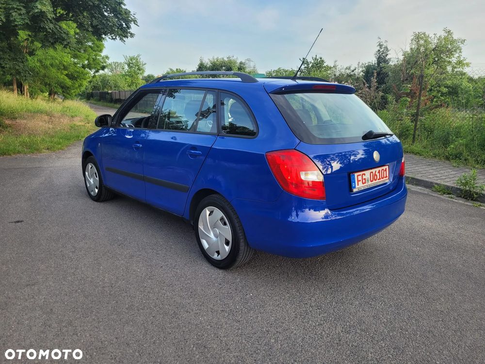 Skoda Fabia 1.4 16V STYLE Edition - 6
