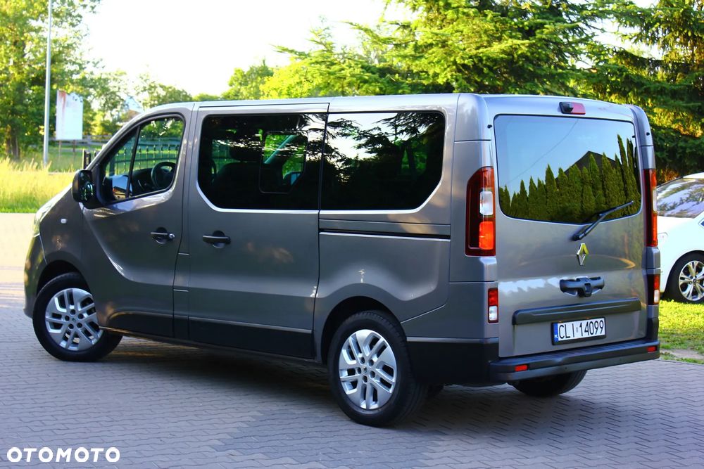 Renault Trafic 2.0 dCi - 6