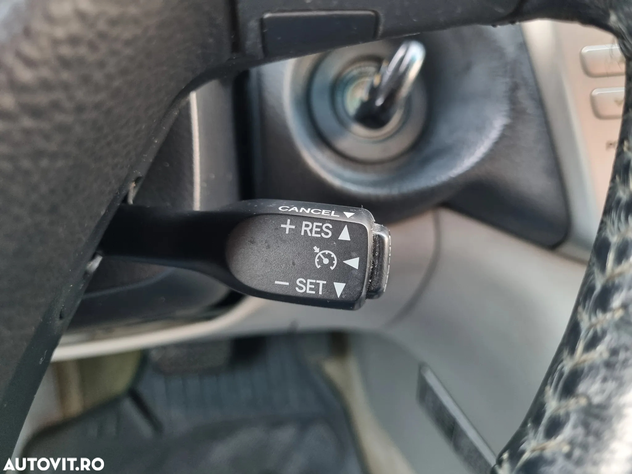 Lexus Seria RX - 25
