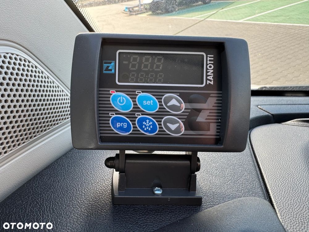 Toyota Proace Max Platforma Kontener Izotermiczny - 19