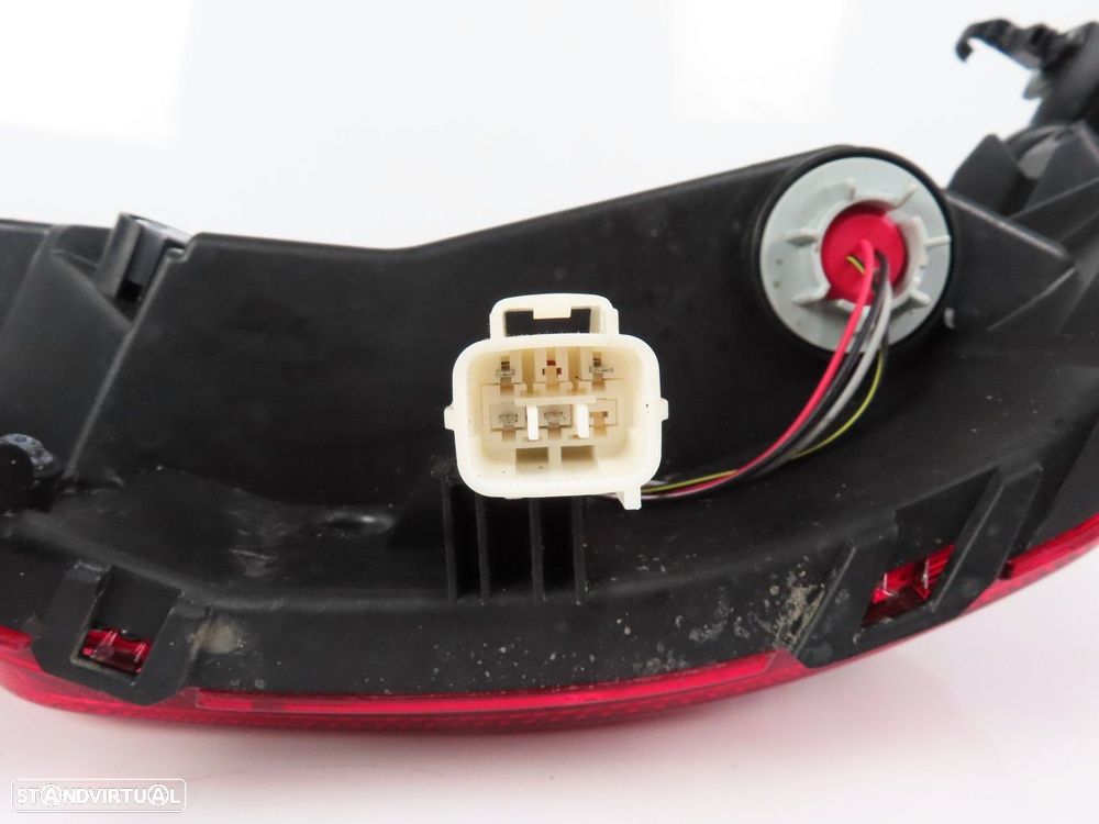 Farolim do parachoques Esquerdo/Trás Usado / Original KIA NIRO 92405-AT110 - 3