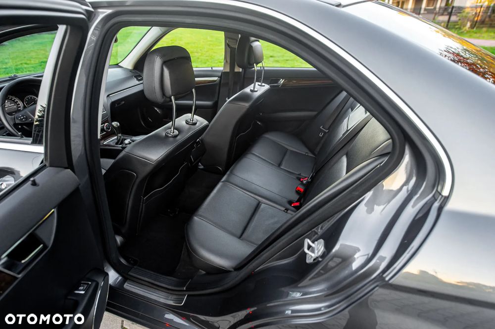 Mercedes-Benz Klasa C 2009