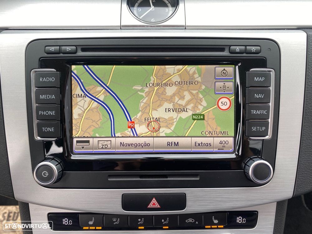 VW Passat CC 2.0 TDi BlueMotion - 30