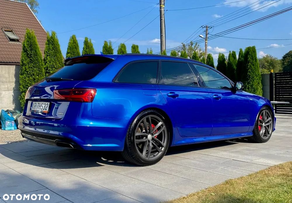 Audi A6 Avant - 16