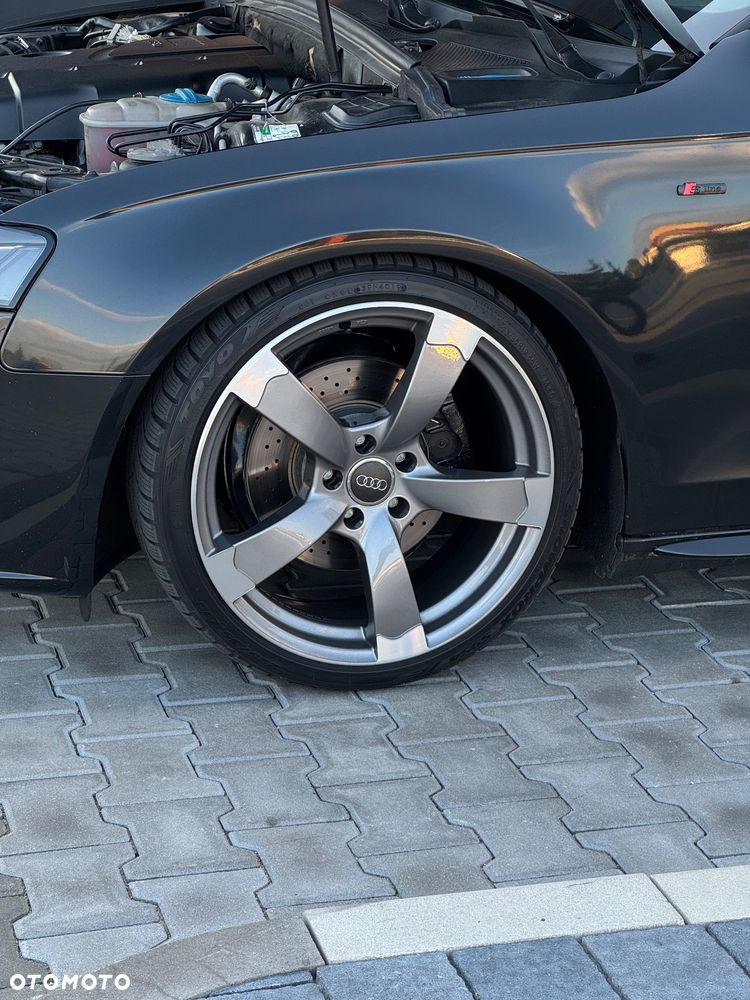 Audi A4 Avant - 17
