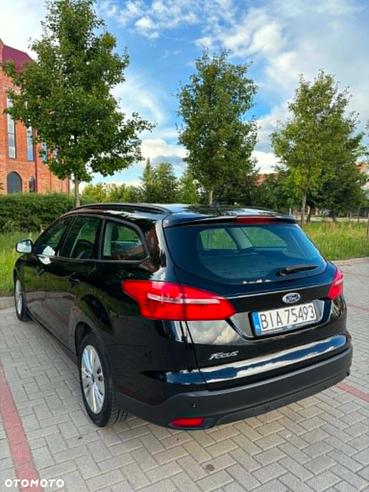 Ford Focus - 8