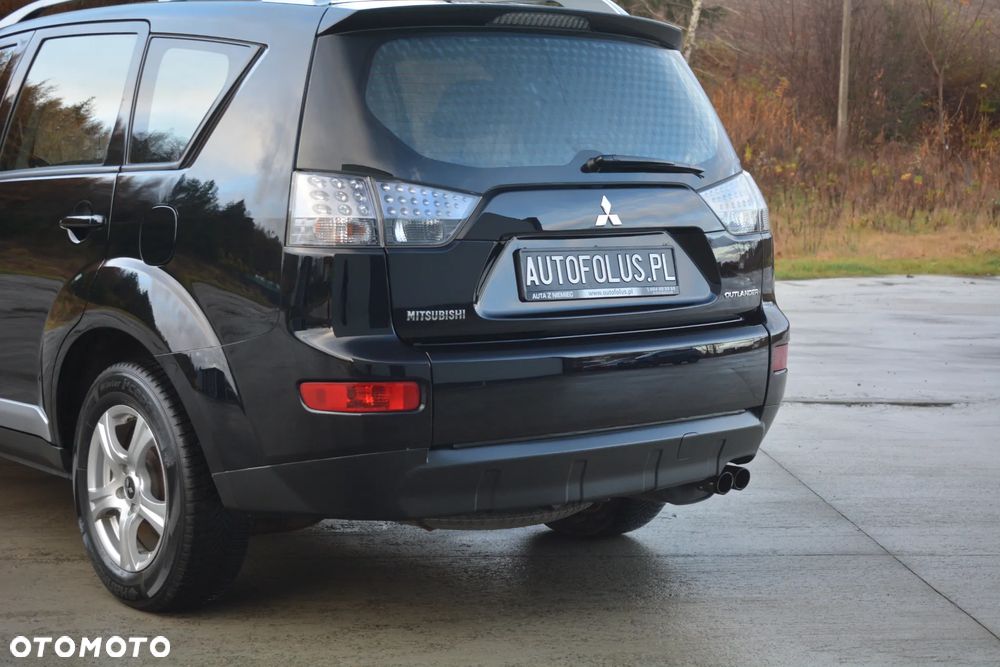 Mitsubishi Outlander - 14