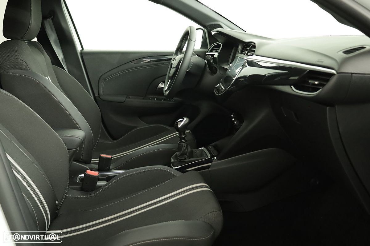 Opel Corsa 1.2 T GS - 22