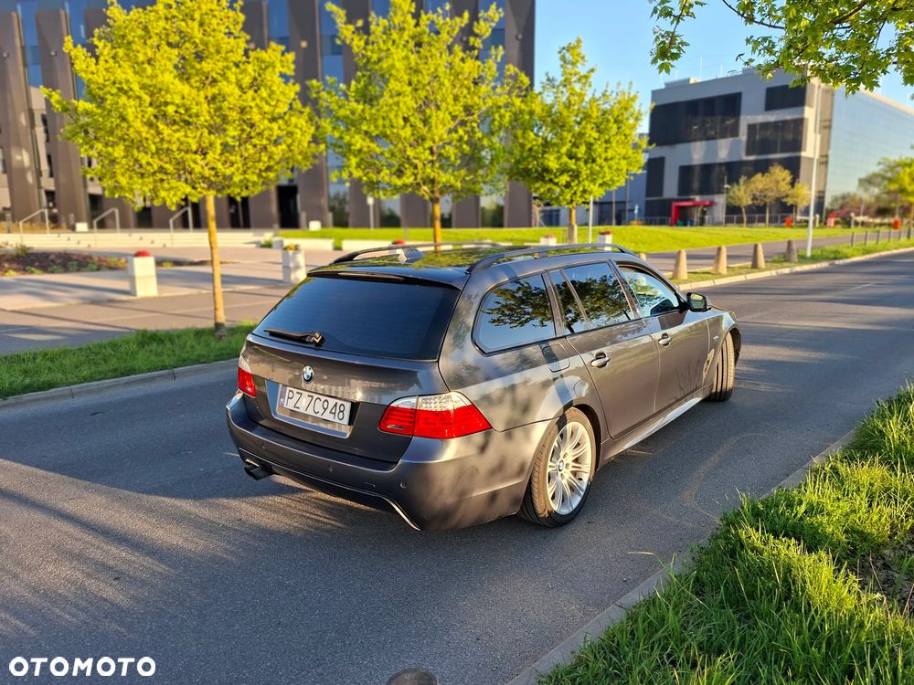 BMW Seria 5 525d Edition Sport - 6