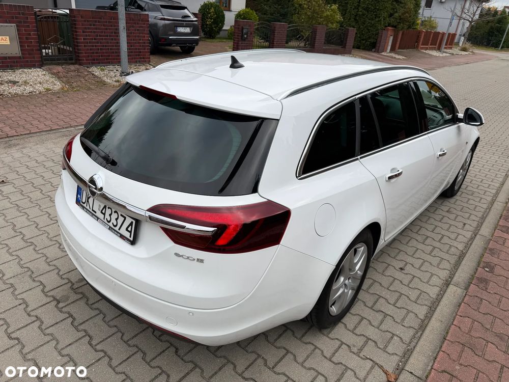 Opel Insignia - 22